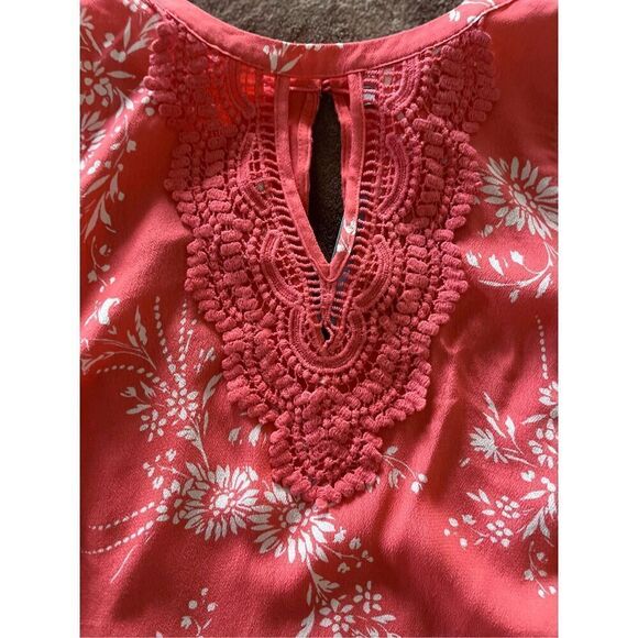 Brand New Daniel Rainn Women's Small Coral Floral Lace Embroidered Blouse Top - Picture 3 of 7